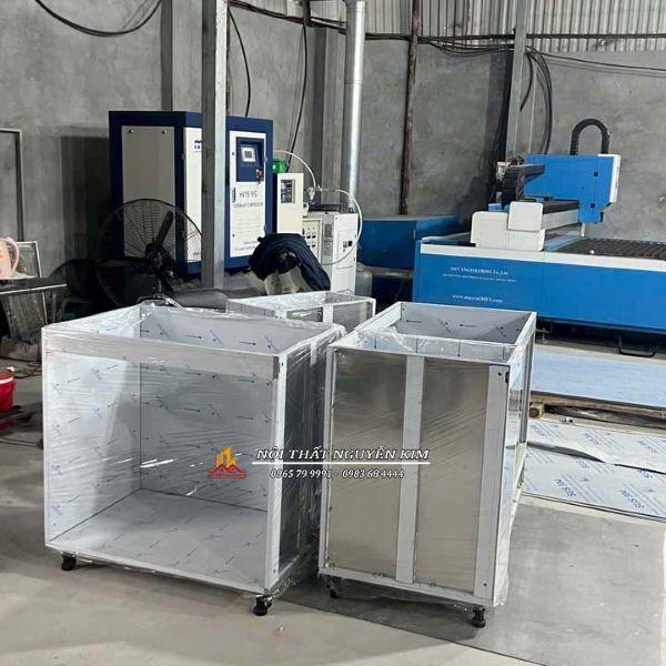 Tủ bếp inox hệ module không mối hàn - Tủ bếp inox 304 vân caro hệ module